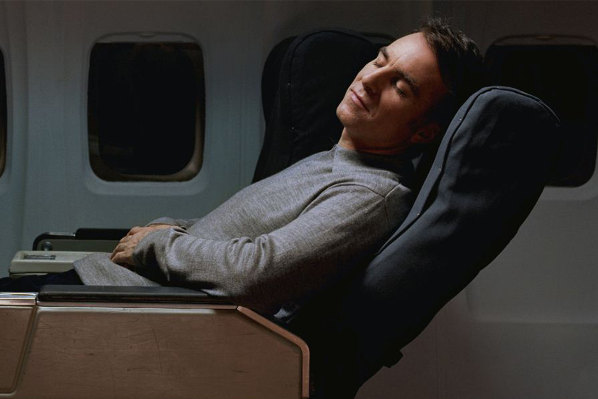 ترفندهای خوابیدن در هواپیما