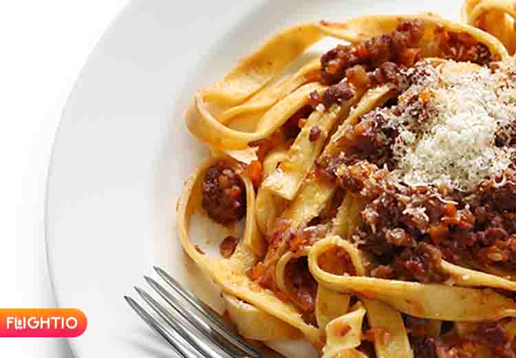 اسپاگتی بلونز معروف ‌ترین غذاهای ایتالیایی