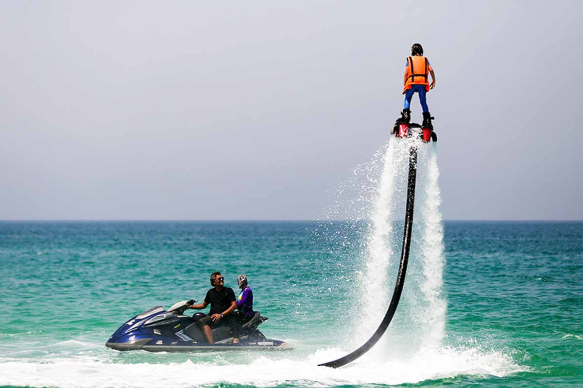 سرگرمیهای آبی در کیش