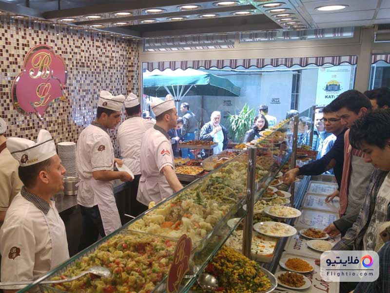 رستوران کاراکوی لوکانتاسی از رستوران های شلوغ در استانبول