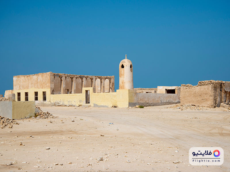 الجمیل یک روستای متروکه بین العریش و الرویس در شمال قطر است.