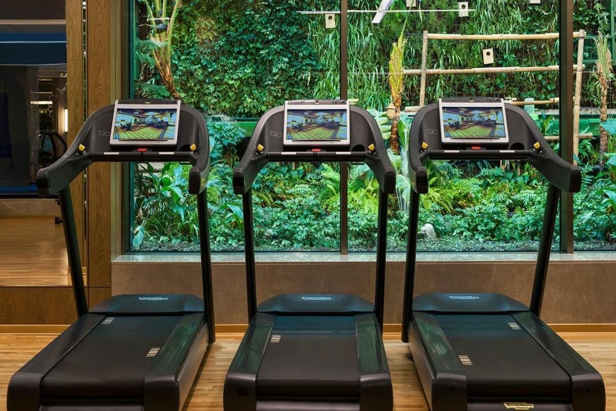 تجهیزات و امکانات باشگاه