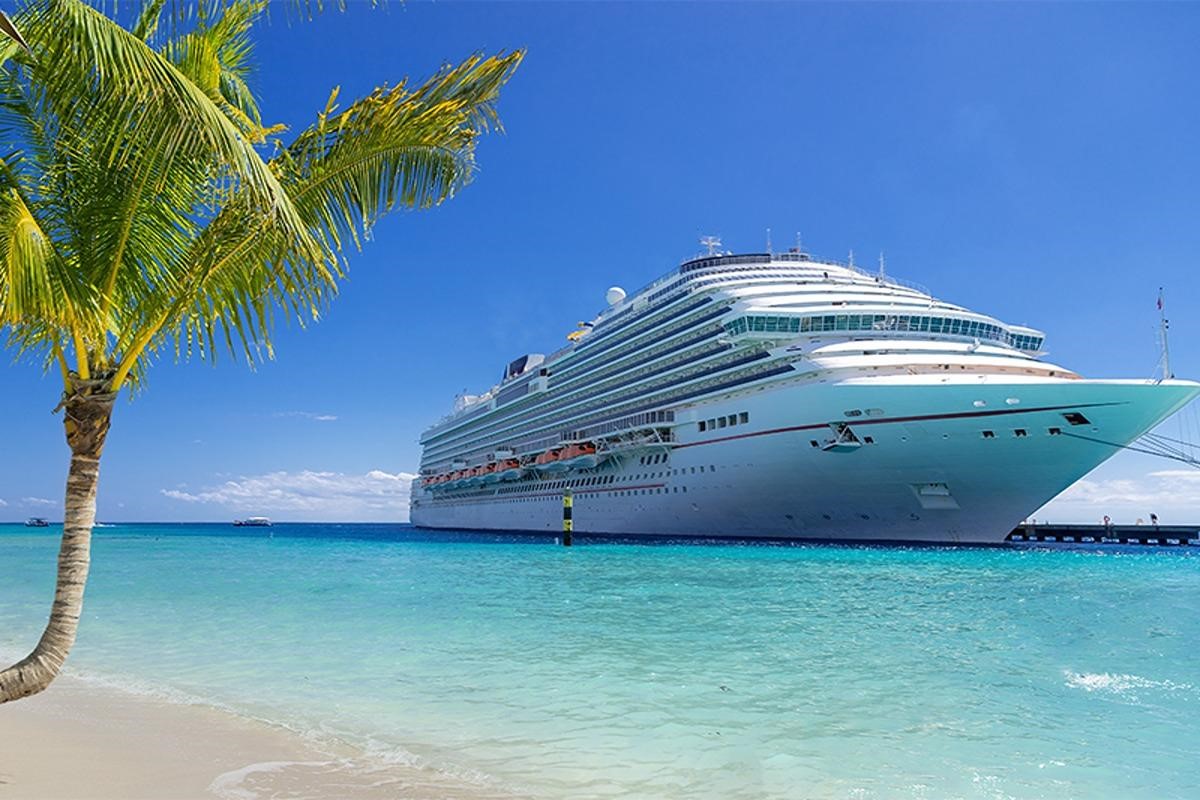 کشتیهای تفریحی کیش