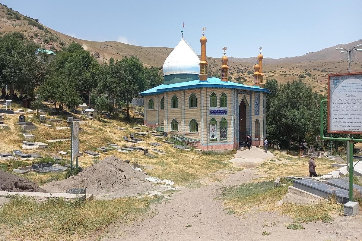 زیارتگاه شاه شهید؛ مکانی مقدس در دل جزیره قشم