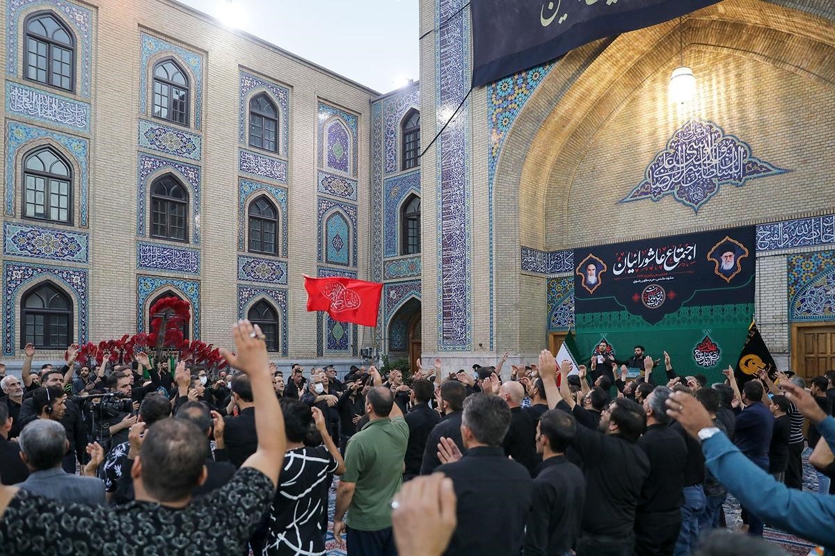 چلیک‌زنی و تشت‌زنی در ماه رمضان در مشهد