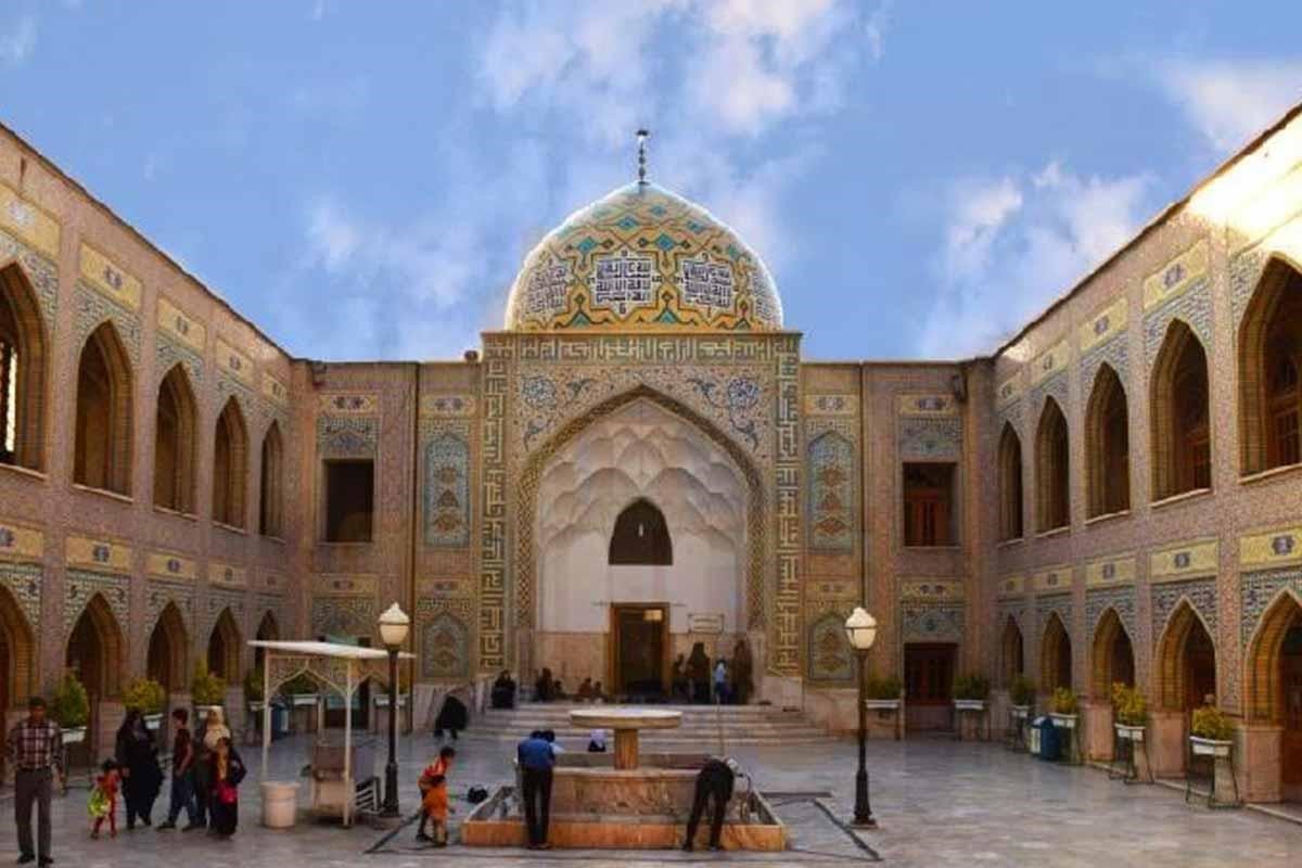 آرامگاه پیر پالان ‌دوز