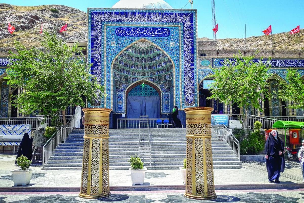 آرامگاه خواجه مراد