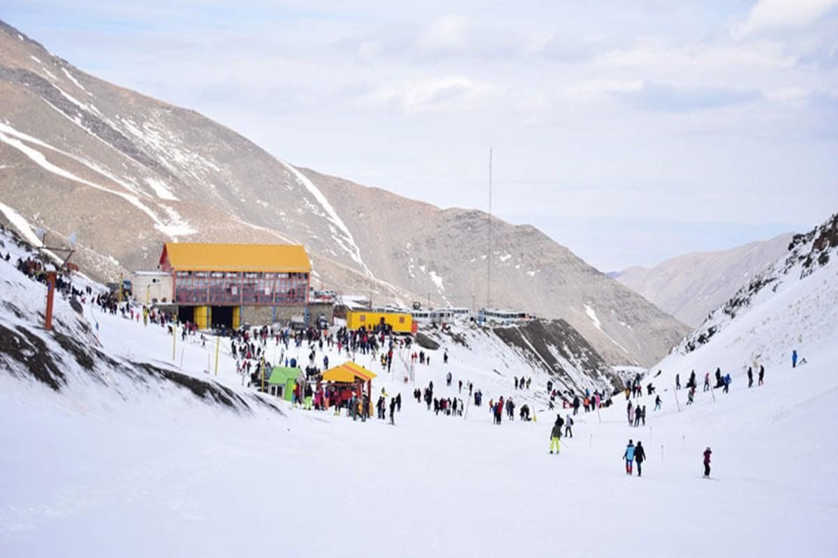 باشگاه‌ها و فعالیت‌های هیجانی مشهد