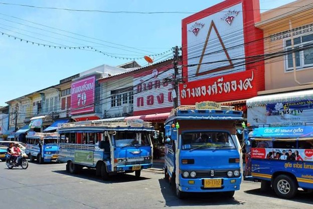 سانگ‌تائو (Songthaew)