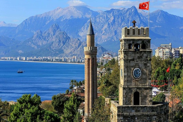 دروازه هادریان آنتالیا