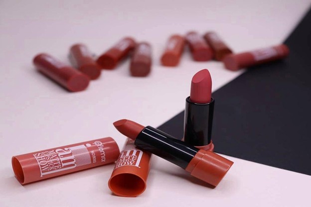 فروشگاه‌ها و برندهای موجود در مرکز خرید مارک آنتالیا