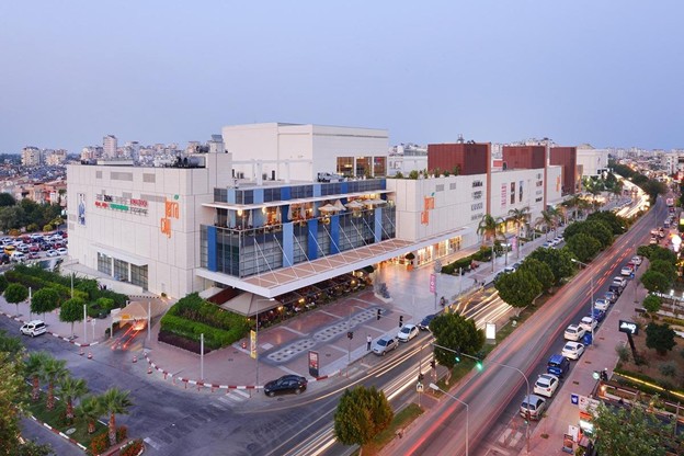 بازدید از مرکز خرید تراسیتی