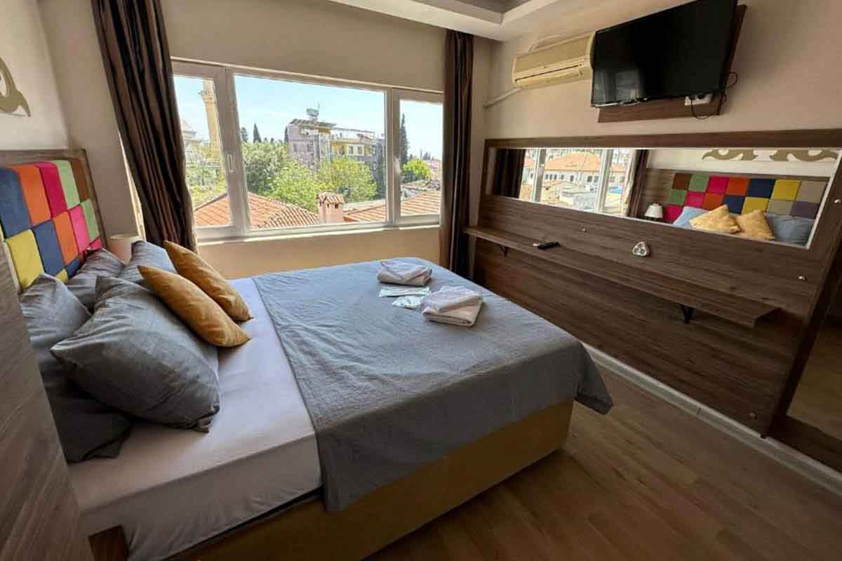 هتل توئنتی (Hotel Twenty)