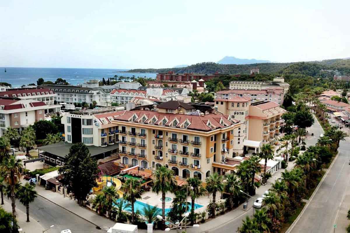 هتل استلا (Spa & Stella Hotel)