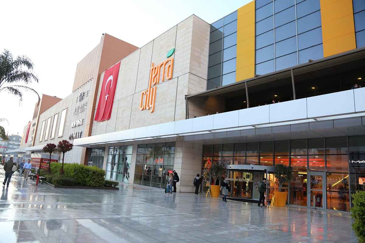 تراسیتی (TerraCity)؛ خرید و غذا در قلب منطقه لارا