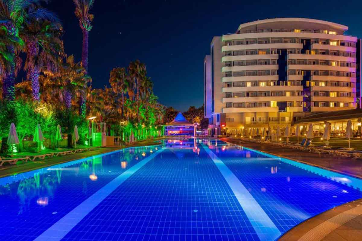 هتل ریزورت و اسپا پورتو بلو (Porto Bello Hotel Resort & Spa)