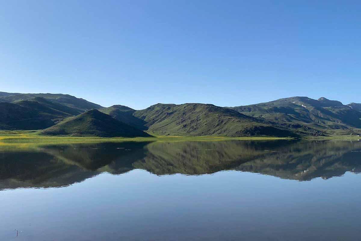 6. دریاچه نئور