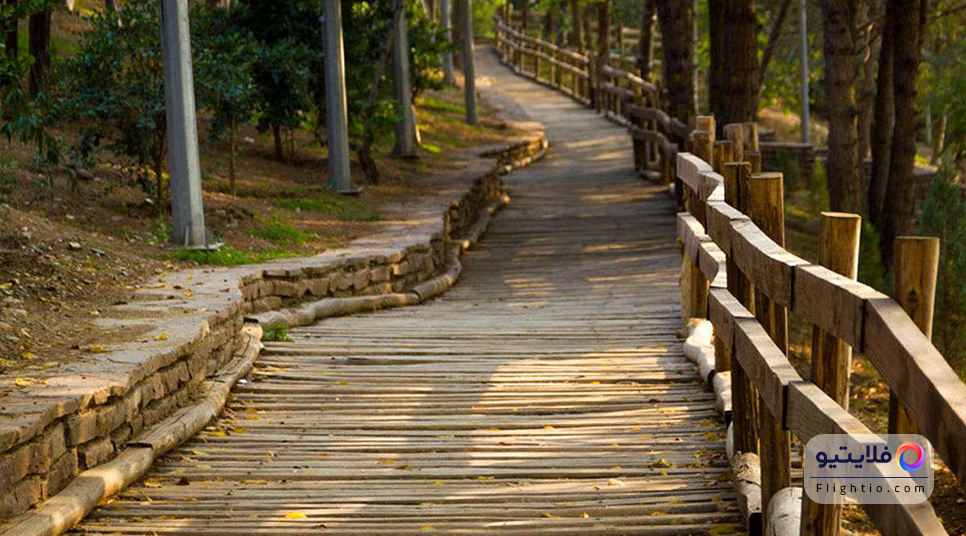 مسیرهای دسترسی به پل طبیعت