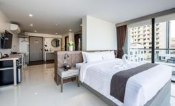 Blackwoods Hotel Pattaya