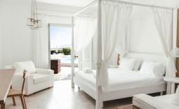 Astro Palace Hotel & Suites